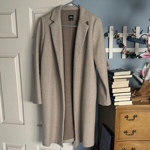 Zara Women's Beige Trench Coat